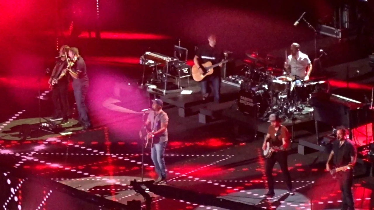 Darius Rucker - Wagon Wheel (CMA Fest 2018) Darius Rucker - Wagon Wheel (CMA Fest 2018)