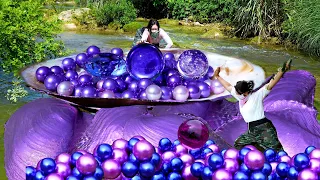 Open the purple giant clam filled with precious purple pearls so beautiful that it s intoxicating