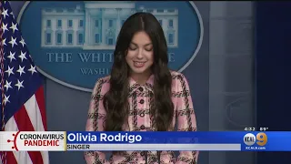 Driver s License Singer Temecula Native Olivia Rodrigo Gives Vaccine Push At White House