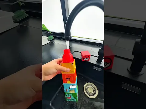 A Garrafa da Minnie Mouse! SerΓ‘ Que Ela Vai Ficar Comigo? π₯€πππ