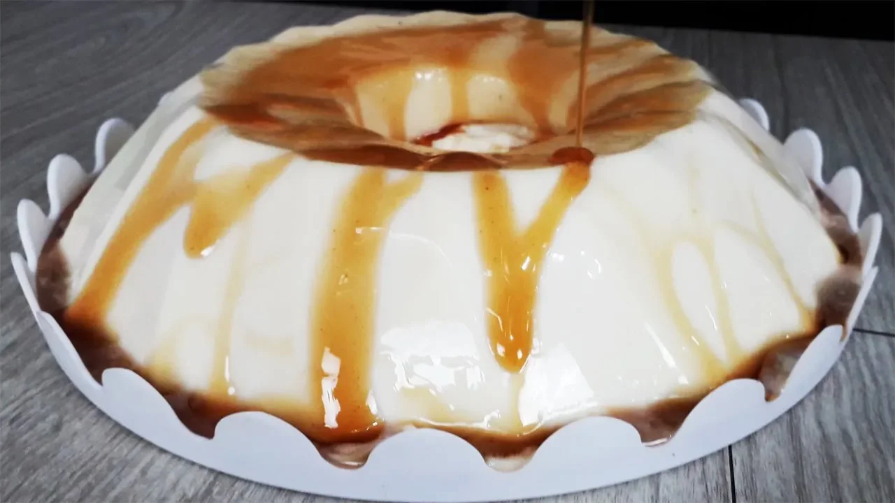 PUDIM GELADO DE MARIA-MOLE. 