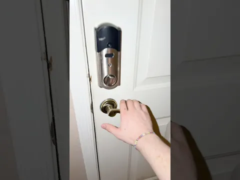 Freddy Fazbear Attacked Front Door