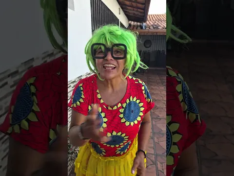 uma cobra 🐍 não cesto