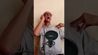 الدنيا لعبت بيا  دندنها