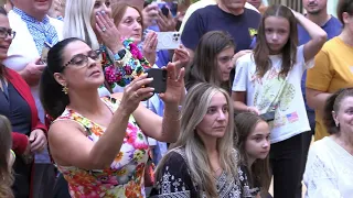 Україна переможе Флешмоб Joint Flashmob With Los Iankovers 