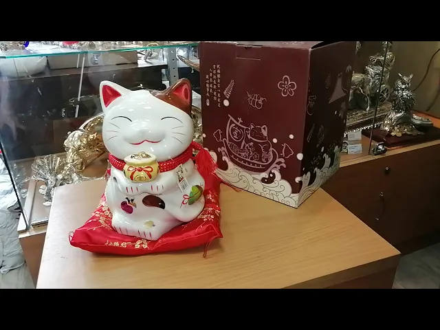 Видео-обзор Фигурка-копилка 'Кот Манеки-нэко - Привлечение богатства', большая