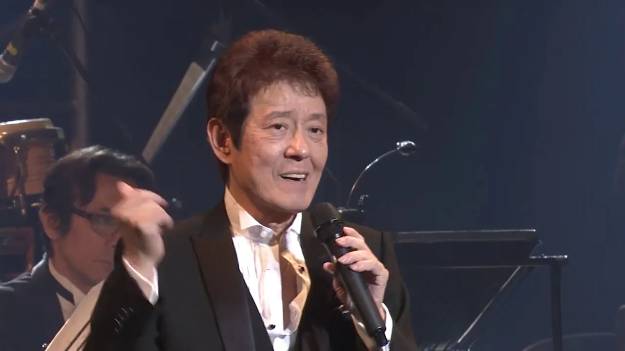 70代の男性演歌歌手まとめ。演歌界を支える名歌手たち