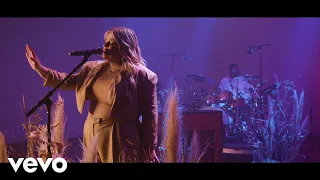 anna golden there is a time live 
