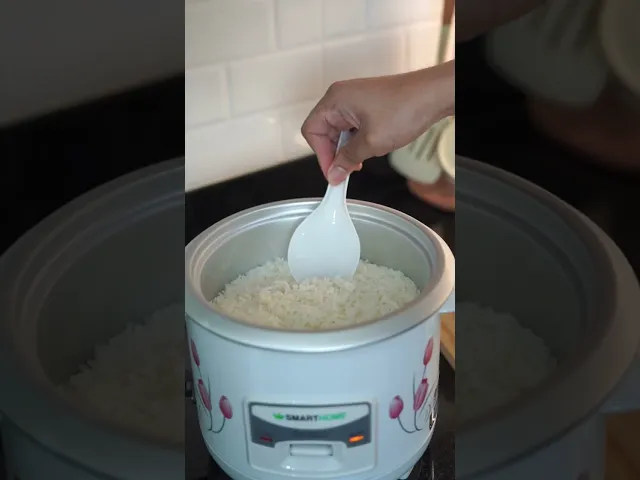 หม้อหุงข้าว รุ่น SRC1003FW