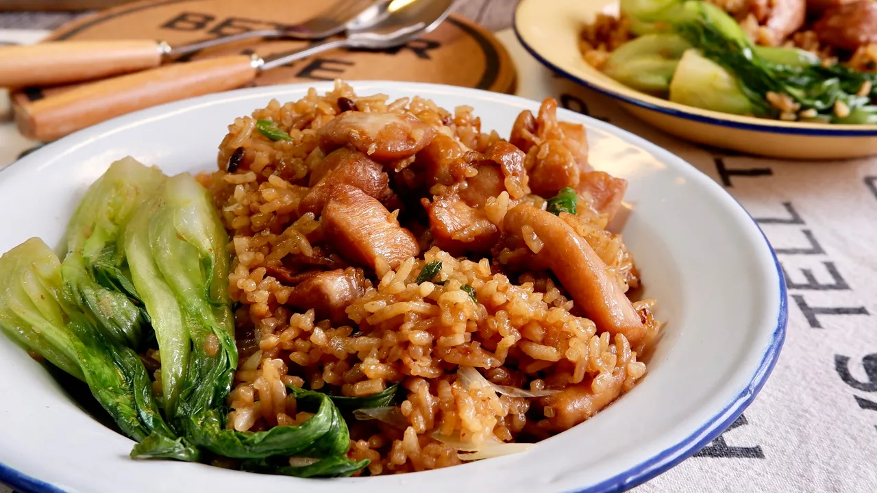 Delicious One Pot Garlic Black Bean Chicken Rice  Chinese Rice Cooker Recipe