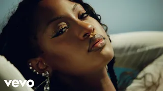 Tems Me U Official Video 