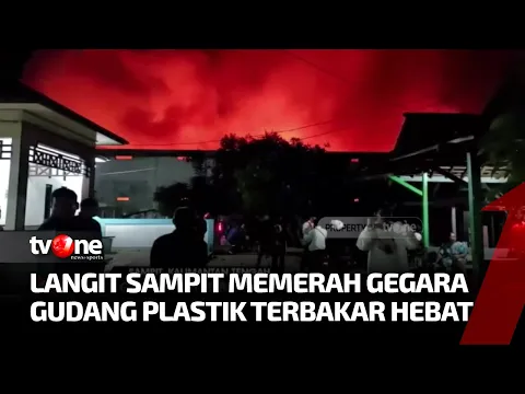 Gudang Plastik di Sampit Terbakar Hebat, 10 Jam Api Terus Berkobar