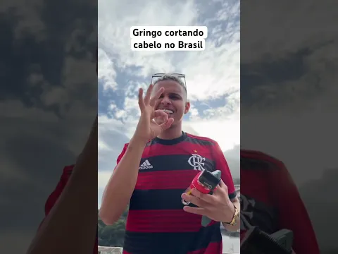 Gringo cortando cabelo no RJ 😂