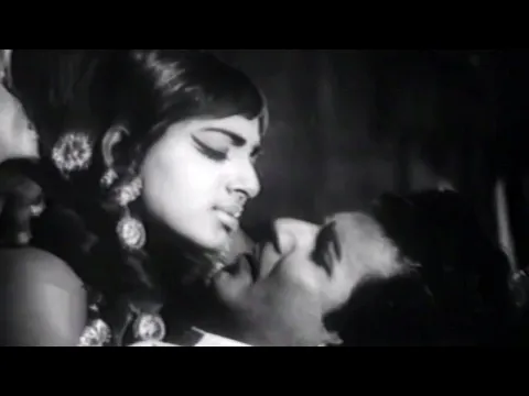 Ammadi Vanthene Thedi - YouTube