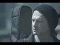 Ricardo Arjona- Mi novia se me está poniendo vieja  (LETRA).