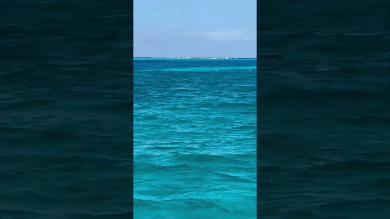 Exuma Cays. Leaf Cay,