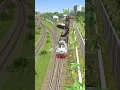 Download Lagu Kereta api tersambar kereta cepat whoosh saat langsiran