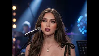 فدو على طولك                                            لارا أريدو دندنها