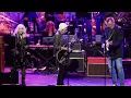 Keith Richards Delivers a Blistering Guitar Solo at the 2024 Country Music Awards