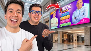 PUSE UNA FOTO RIDÍCULA DE MI HERMANO EN UN CENTRO COMERCIAL *BROMA
