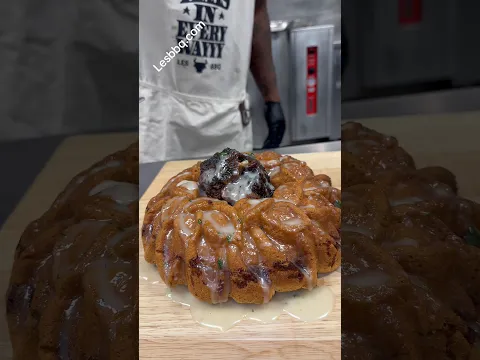 HOLIDAY OXTAIL CORNBREAD CAKESππππLESBBQ.COM