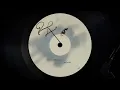 24 - NIKI