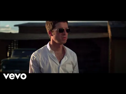 Download MP3 Noel Gallagher’s High Flying Birds - If I Had A Gun…