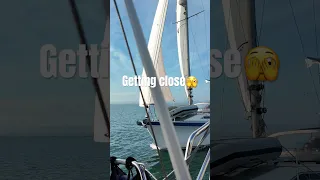 Delivery by sailboat 🫢 #sailboat #boating #boatlife #sailing ng