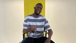 ovuyonke performs a few of his favorite songs for us in studio 