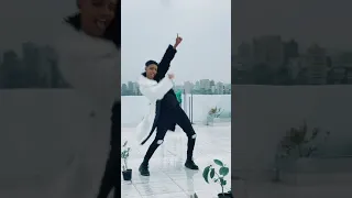 حمراء ناقصها حرف ورقم تبقى نمره 