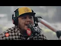 Mayonnaise performs "Paraan" LIVE on Wish 107.5 Bus