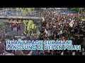 Download Lagu Demonstran Indonesia Gelap Nyanyi Lagu Sukatani \