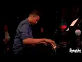 Lagu Lawrence Fields Trio — \