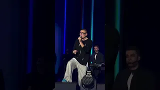 عمرو دياب   يدق الباب  حفلة                                      دندنها