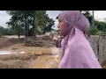 Lagu Rumah dan kendaraan tertimbun akibat Banjir Bandang  Dahsyat  yang terjadi di  Padang
