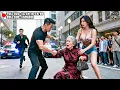 Download Lagu Anciana Asaltada En La Calle, Solo Una Chica Pobre La Ayuda, Era Millonaria Que Le Da A Su Nieto
