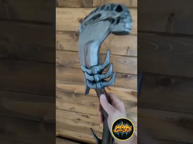 Xenomorph Skull Cosplay Axe / Prop video thumbnail