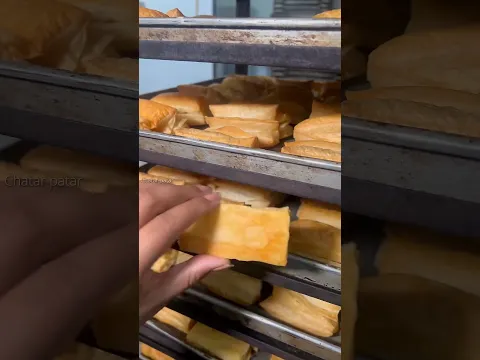 Puff Pastry Kaise Banti Hai 🤔 | #making #food #shorts
