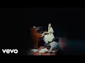 Download Lagu Isyana Sarasvati - ragu Semesta (Official Music Video)