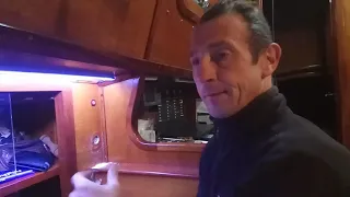 Покрыли окно матом, то есть “заматовали”😂😂!