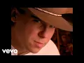 Lagu Kenny Chesney - Fall In Love (Official Video)