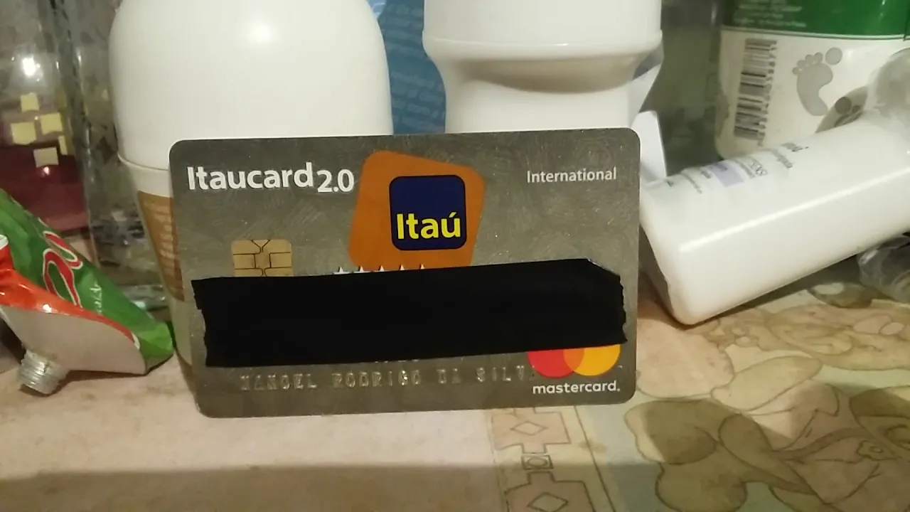 MEU PRIMEIRO CARTÃO MULTIPLO DO ITAU, CRÉDITO E DÉBITO