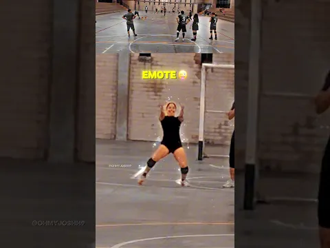 She Really Had to Emote on Me π #dodgeball #highlights #sports #ohmyjoshh9 - 959