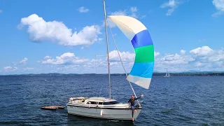 Spinnaker Sailing My Cozy Trailer Sailboat (MacGregor 26X)