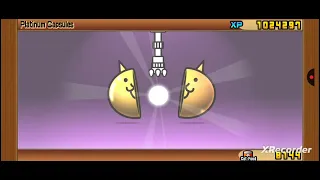 Using a platinum ticket in Battle Cats