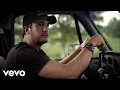 Download Lagu Luke Bryan - Crash My Party (Official Music Video)