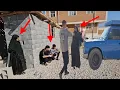 Download Lagu Treating Masoumeh's illness by selling a car: Mrs. Sogli prevents Rasoul from selling the car.