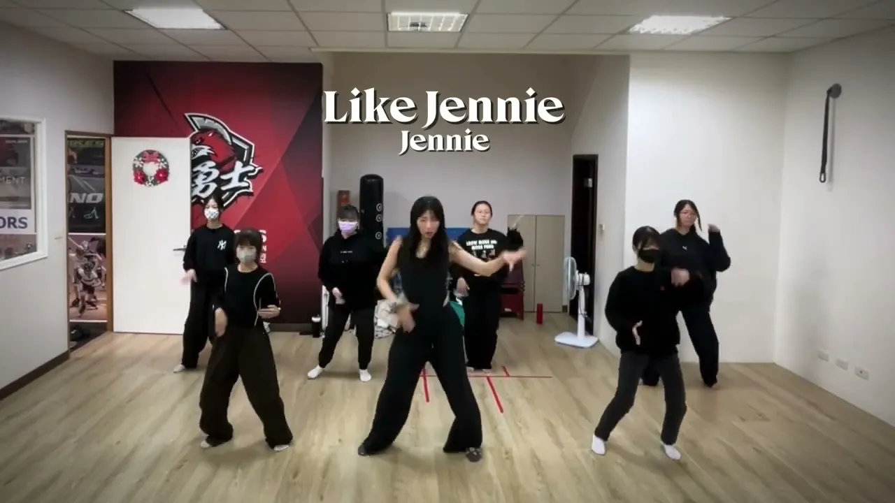 Kpop Dance Cover / Like Jennie - Jennie