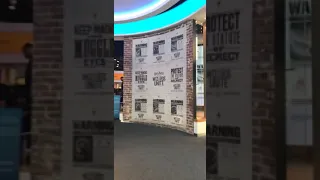 AT T Store Chicago