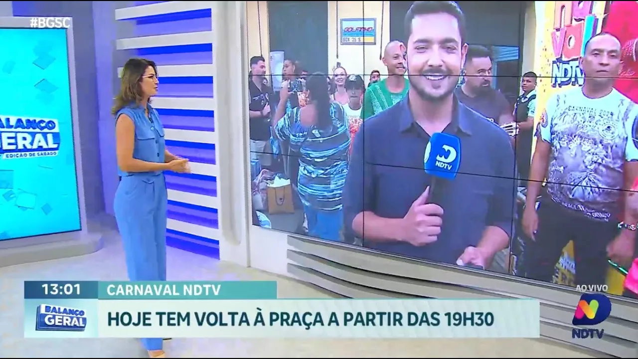 Volta à Praça 15: tradição do Carnaval de Florianópolis movimenta o Centro Histórico